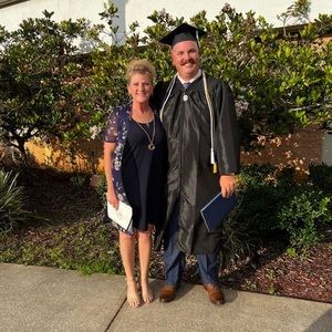 Meet your Posher, Roxanne